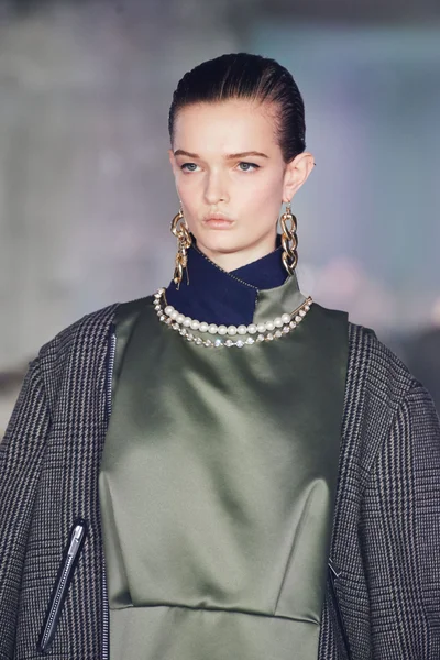 Look 41